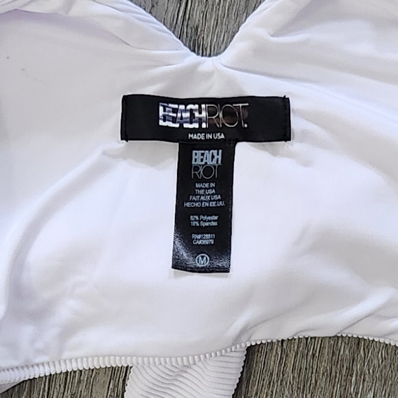 New!Beach Riot Dallas Ribbed Bikini Top - Picture 10 of 11